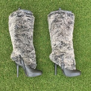 NWOT Knee High Fur Boots